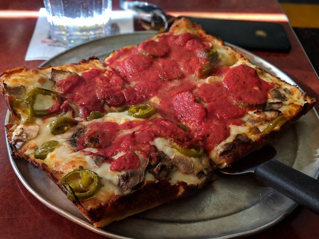 Buddys Pizza | restaurant | 22148 Michigan Ave, Dearborn, MI 48124, USA | 3135625900 OR +1 313-562-5900