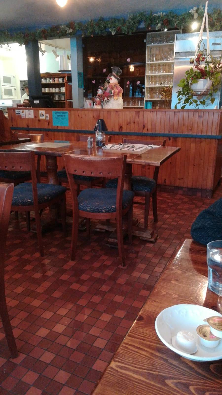 Restaurant Le Chalet | restaurant | 5055 Boulevard Laurier O, Saint-Hyacinthe, QC J2S 3V4, Canada | 4507748174 OR +1 450-774-8174