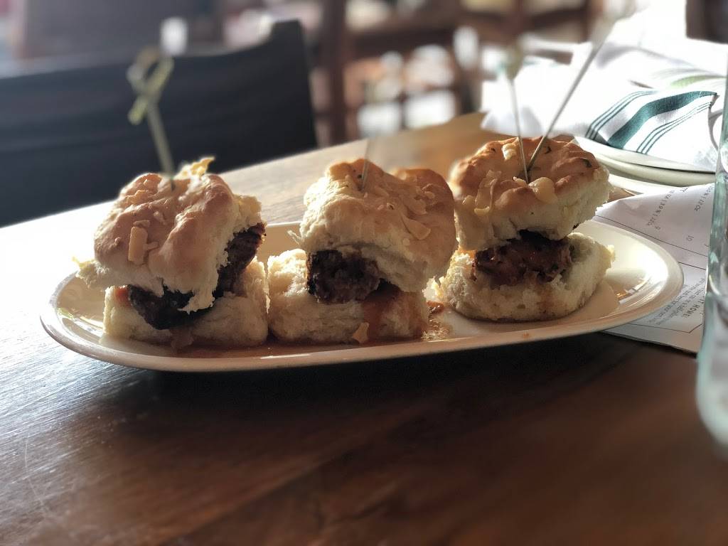 Barrel & Bushel | restaurant | 7901 Tysons One Pl, Tysons, VA 22102, USA | 7038486340 OR +1 703-848-6340