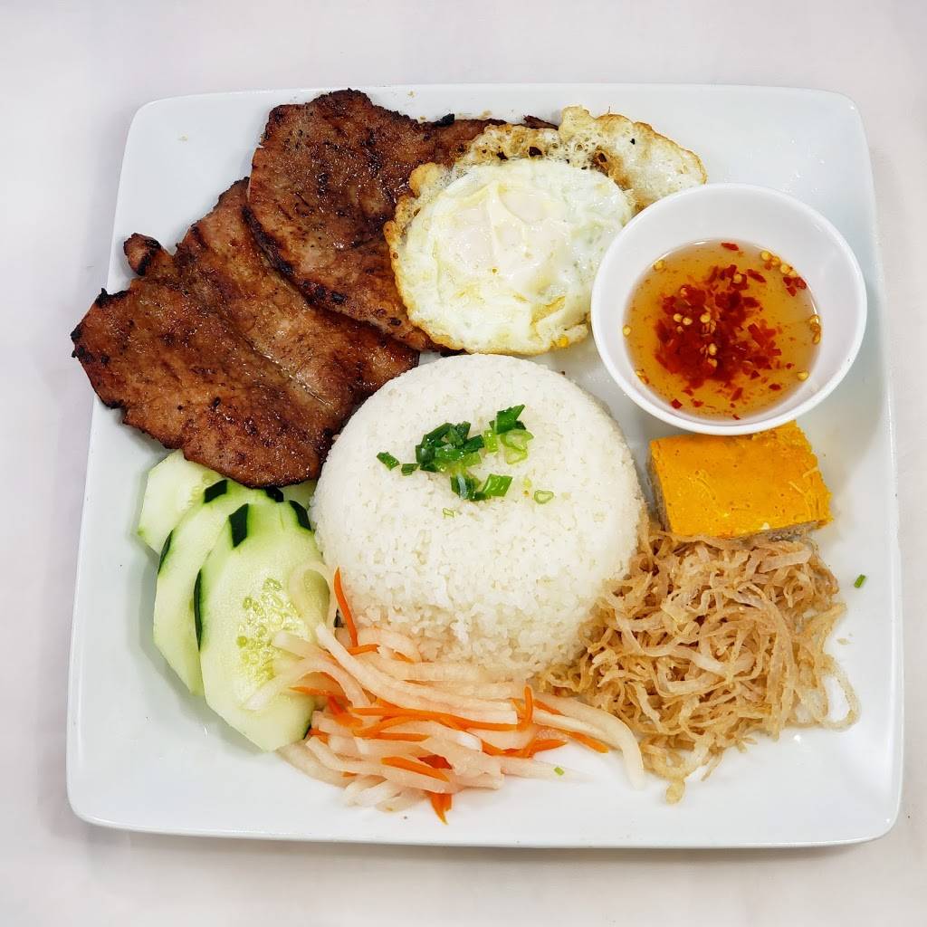 Pho Sai Gon | restaurant | 14861 Metcalf Ave, Overland Park, KS 66223, USA | 9135494620 OR +1 913-549-4620