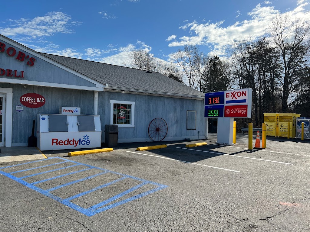 Charlie Bobs Market And Deli | restaurant | 13711 Dumfries Rd, Manassas, VA 20112, USA | 7037947522 OR +1 703-794-7522