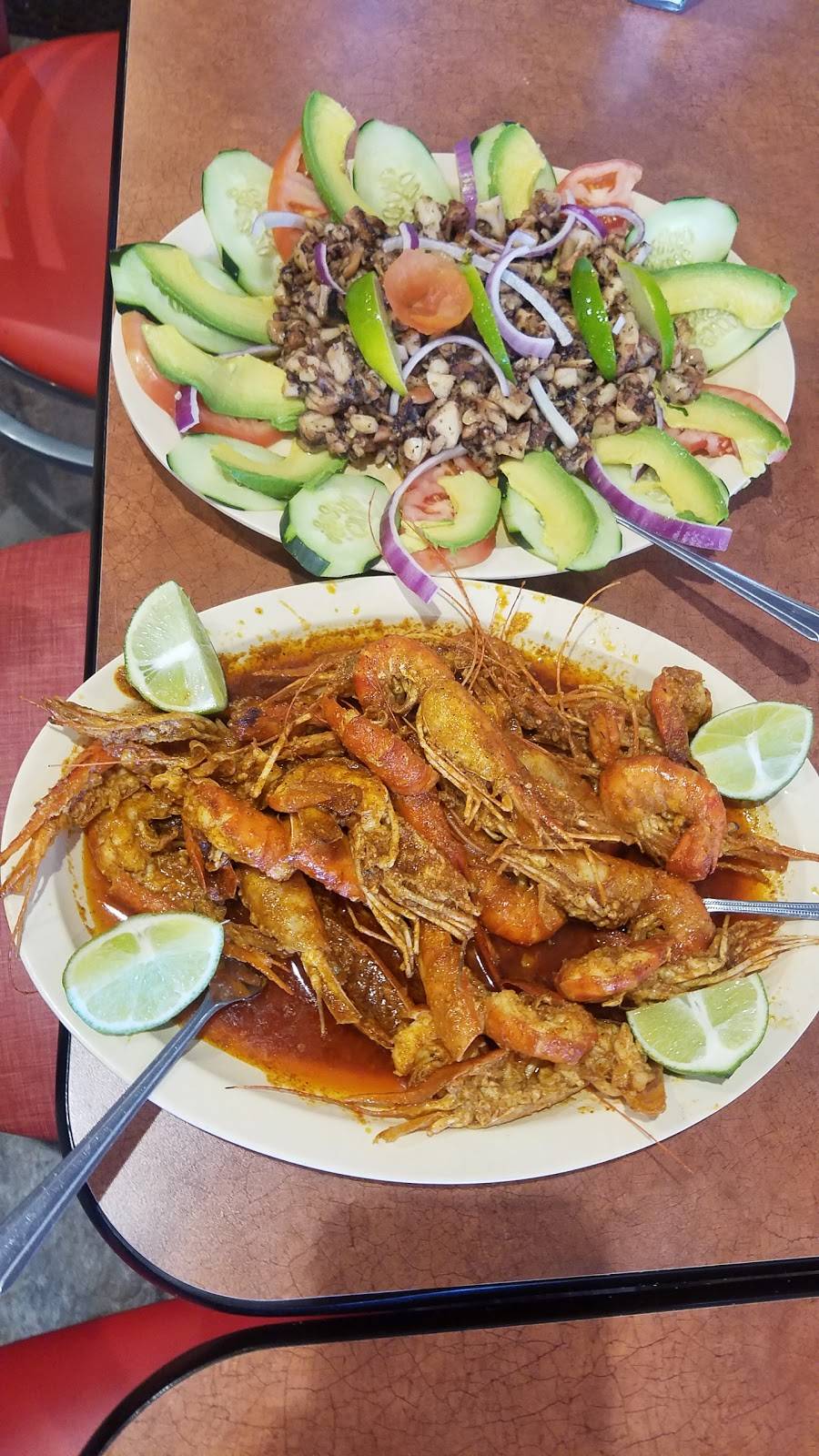 El Huichol de Don Memo #3 | restaurant | 1600 Maple Rd, Joliet, IL 60432, USA | 8156304010 OR +1 815-630-4010