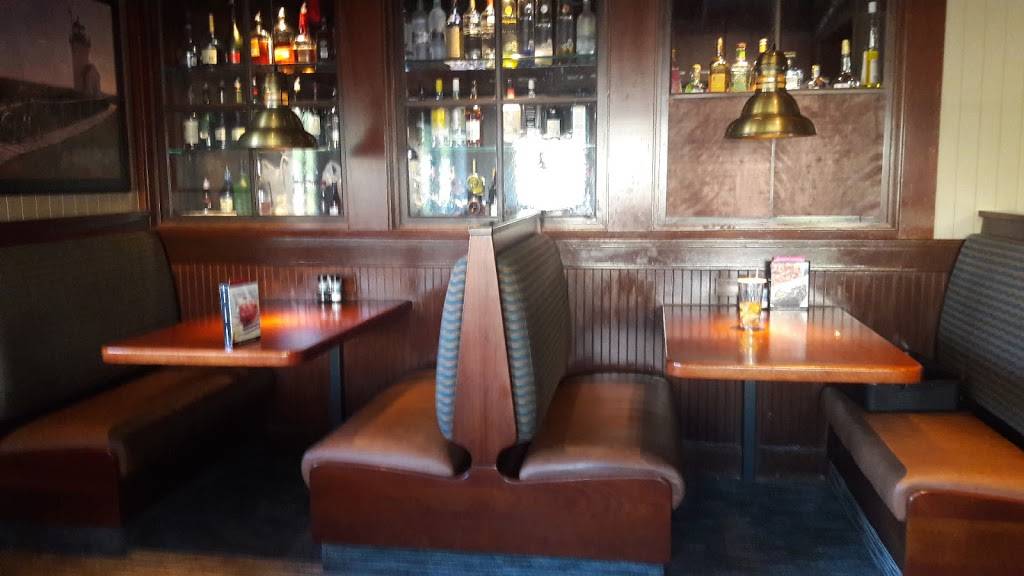 Red Lobster | restaurant | 4485 Main St, Bridgeport, CT 06606, USA | 2033714848 OR +1 203-371-4848