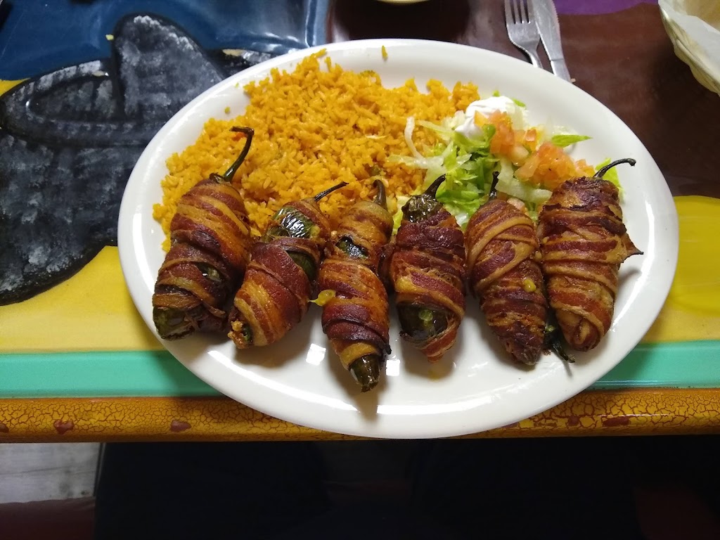 Los Frijolitos | restaurant | 433 Tunica Dr E, Marksville, LA 71351, USA | 3182407049 OR +1 318-240-7049