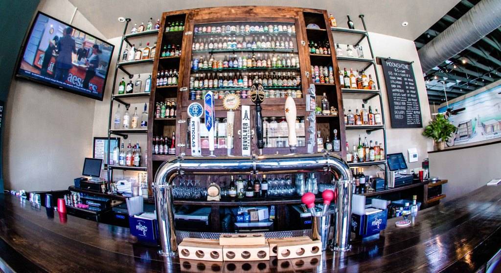 Stonedeck Pizza Pub | meal delivery | 2613 Elm St, Dallas, TX 75226, USA | 4698026742 OR +1 469-802-6742