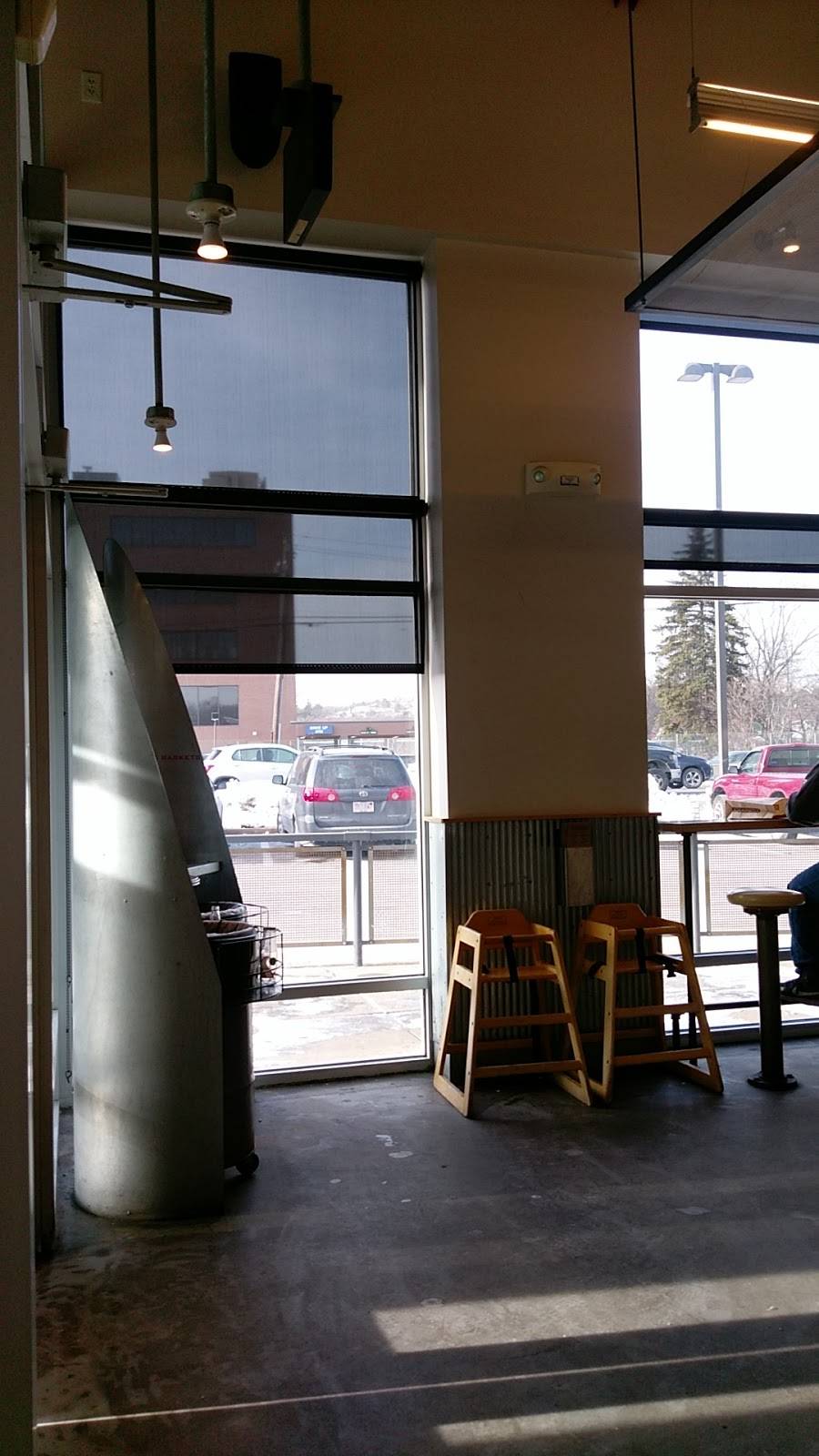 Chipotle Mexican Grill | restaurant | 444 Broadway Unit E, Saugus, MA 01906, USA | 7812310175 OR +1 781-231-0175