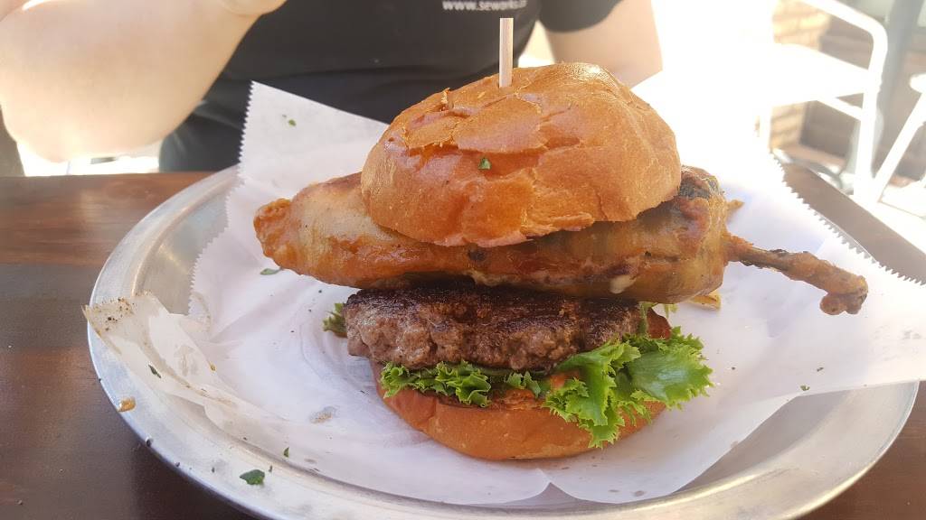 Blvd Brgr Company | restaurant | 2145 Ventura Blvd, Camarillo, CA 93010, USA | 8053899200 OR +1 805-389-9200