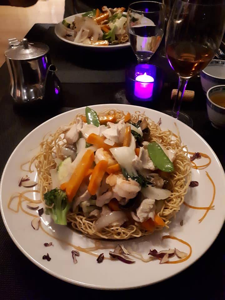 Restaurant Chez Heng | restaurant | 154 Boulevard Sir-Wilfrid-Laurier, Beloeil, QC J3G 4G7, Canada | 4502814364 OR +1 450-281-4364