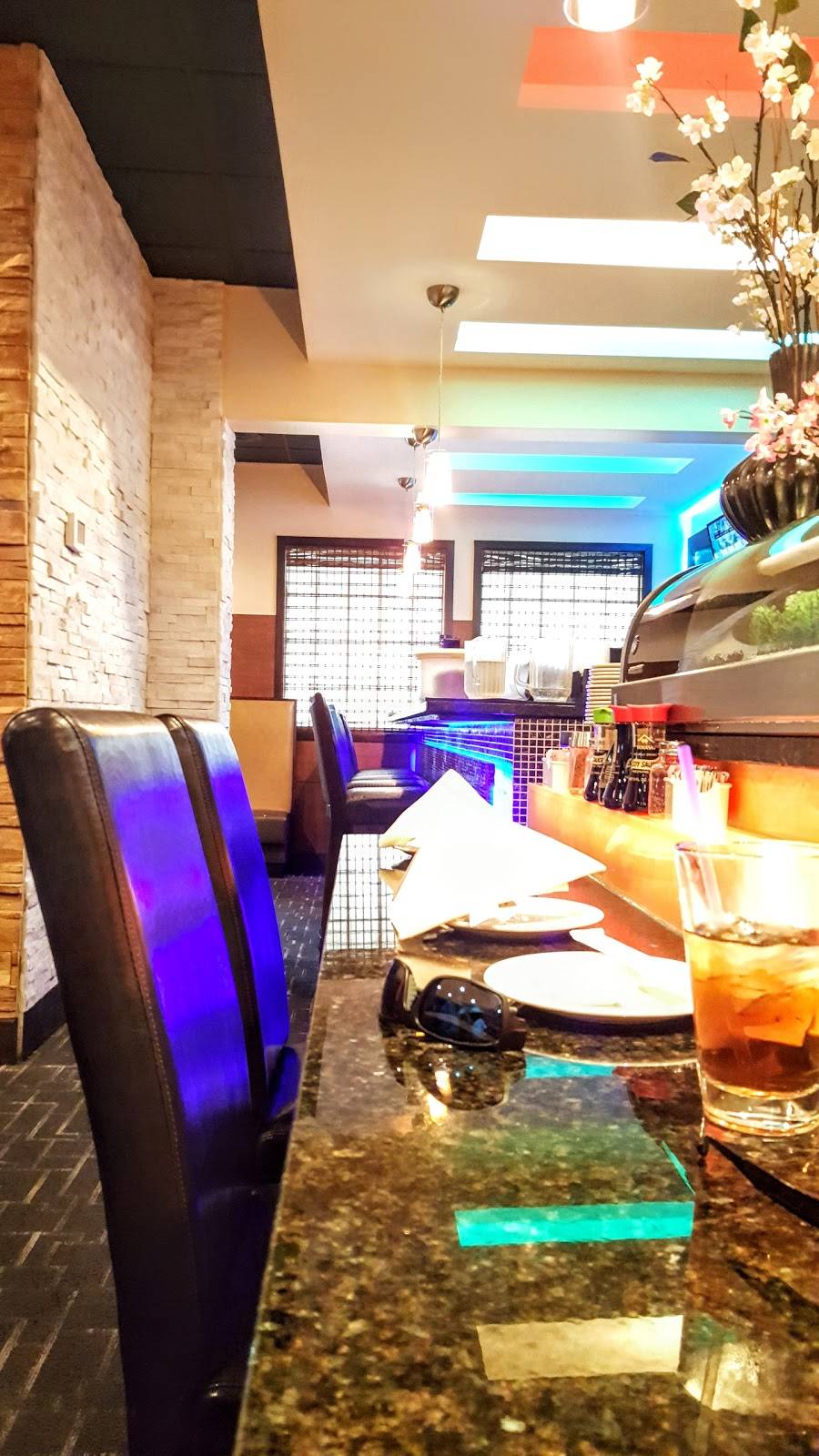 Ichiban Hibachi Steakhouse & Sushi Bar | restaurant | 3187 University Ave, Dubuque, IA 52001, USA | 5638450698 OR +1 563-845-0698