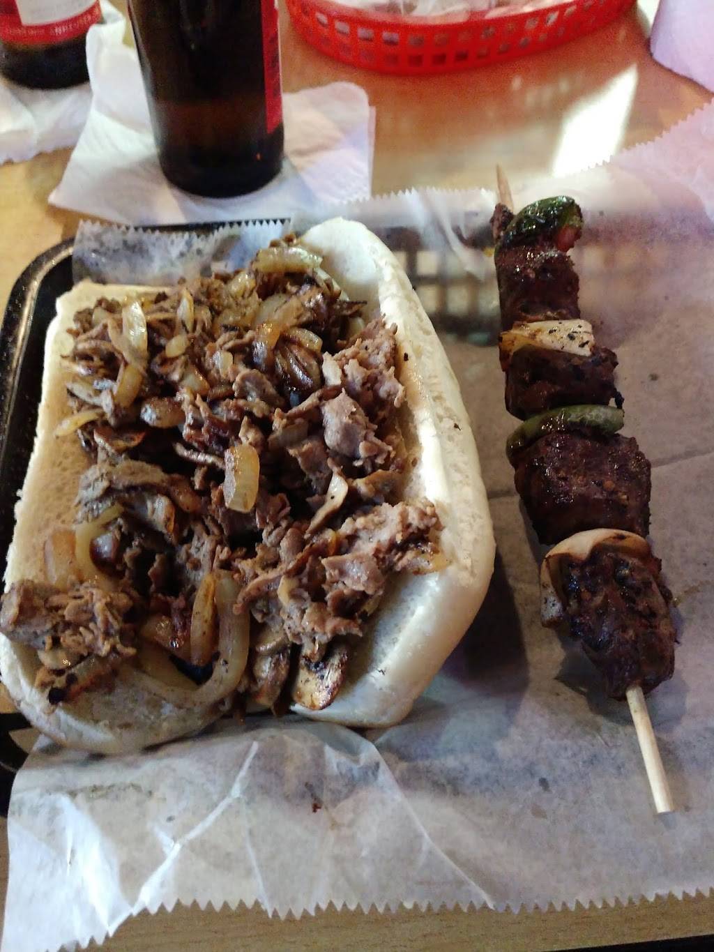 Fat Edds Roadhouse | restaurant | 323 Ferry St, Metropolis, IL 62960, USA | 6185245525 OR +1 618-524-5525