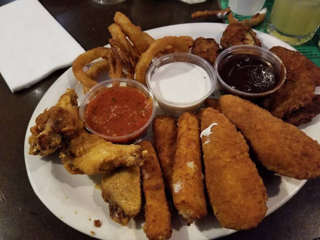 Stadium Sports Club & Pizza | restaurant | 4015 Algonquin Rd, Rolling Meadows, IL 60008, USA | 8473972440 OR +1 847-397-2440