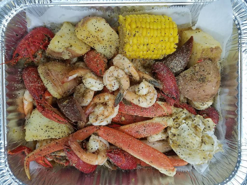 WING STATION | restaurant | 619 S Pine Ave, Ocala, FL 34471, USA | 3525129299 OR +1 352-512-9299