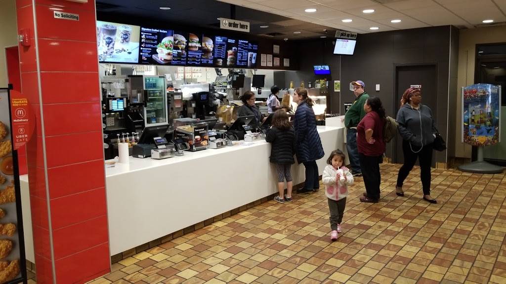 McDonalds | cafe | Vauxhall Service Plaza, Union, NJ 07083, USA | 9089644500 OR +1 908-964-4500