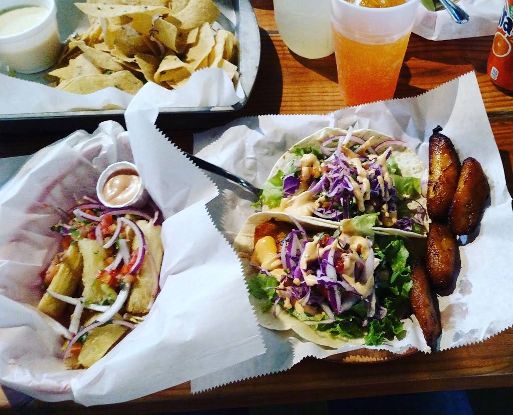 Cali N Titos | restaurant | 1245 Cedar Shoals Dr, Athens, GA 30605, USA | 7063557087 OR +1 706-355-7087