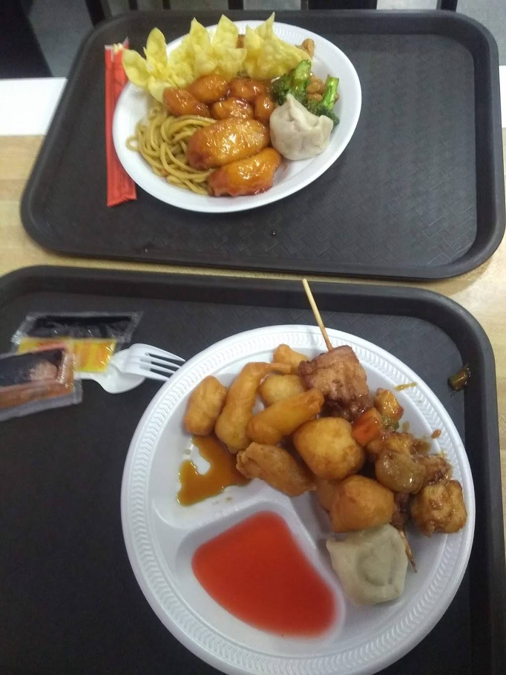 Wei Wei | restaurant | 526 S 5th St, Louisville, KY 40202, USA | 5028890827 OR +1 502-889-0827