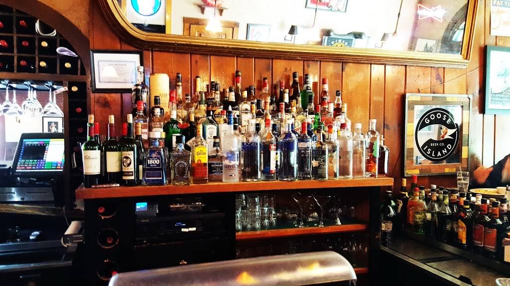 Wood Creek Bar & Grill | restaurant | 14 Greenwoods Rd W, Norfolk, CT 06058, USA | 8605421200 OR +1 860-542-1200