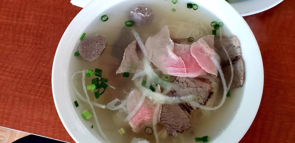 Super Pho Waialae | restaurant | 3538 Waialae Ave, Honolulu, HI 96816, USA | 8087359989 OR +1 808-735-9989