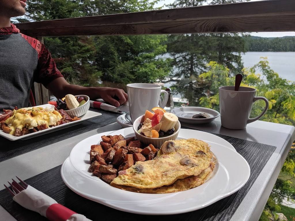 Restaurant LHuile dOlive | restaurant | 353 Montée du Lac des 31 Miles, Bouchette, QC J0X 1E0, Canada | 8194652625 OR +1 819-465-2625