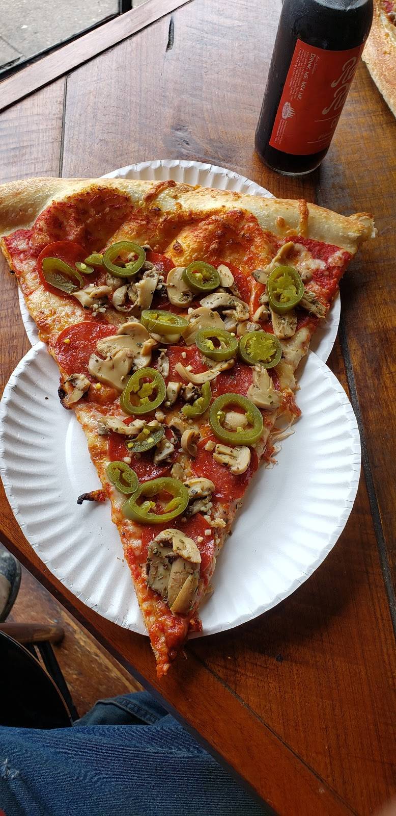 Benny Fierros | meal takeaway | 1906 E Carson St, Pittsburgh, PA 15203, USA | 4127096077 OR +1 412-709-6077