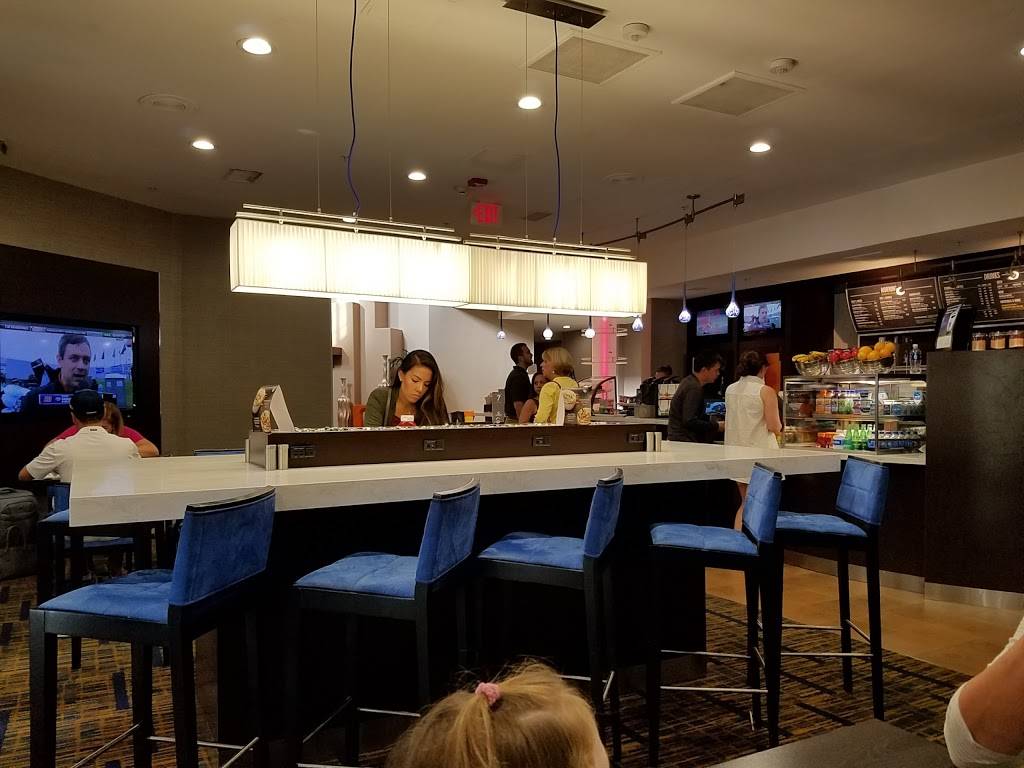 The Bistro – Eat. Drink. Connect.® | restaurant | 2435 Jefferson St, San Diego, CA 92110, USA | 6192608500 OR +1 619-260-8500