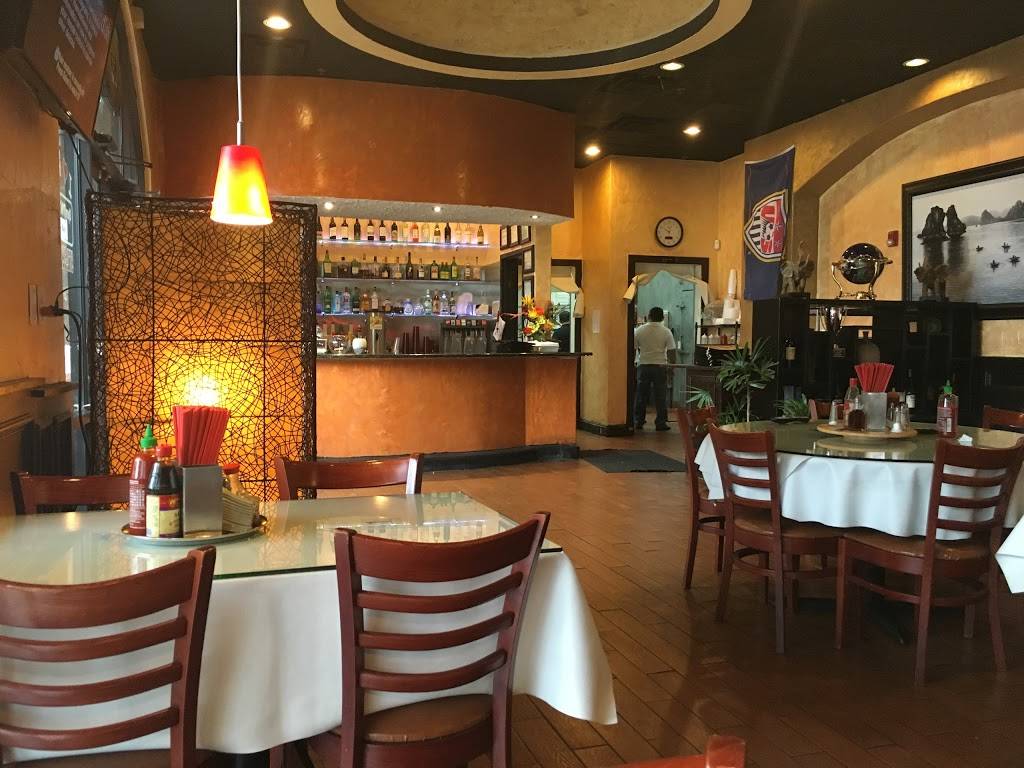 I Luv Pho Noodle Soup & Grills | restaurant | 7929 Forest Ln, Dallas, TX 75230, USA | 9724006324 OR +1 972-400-6324