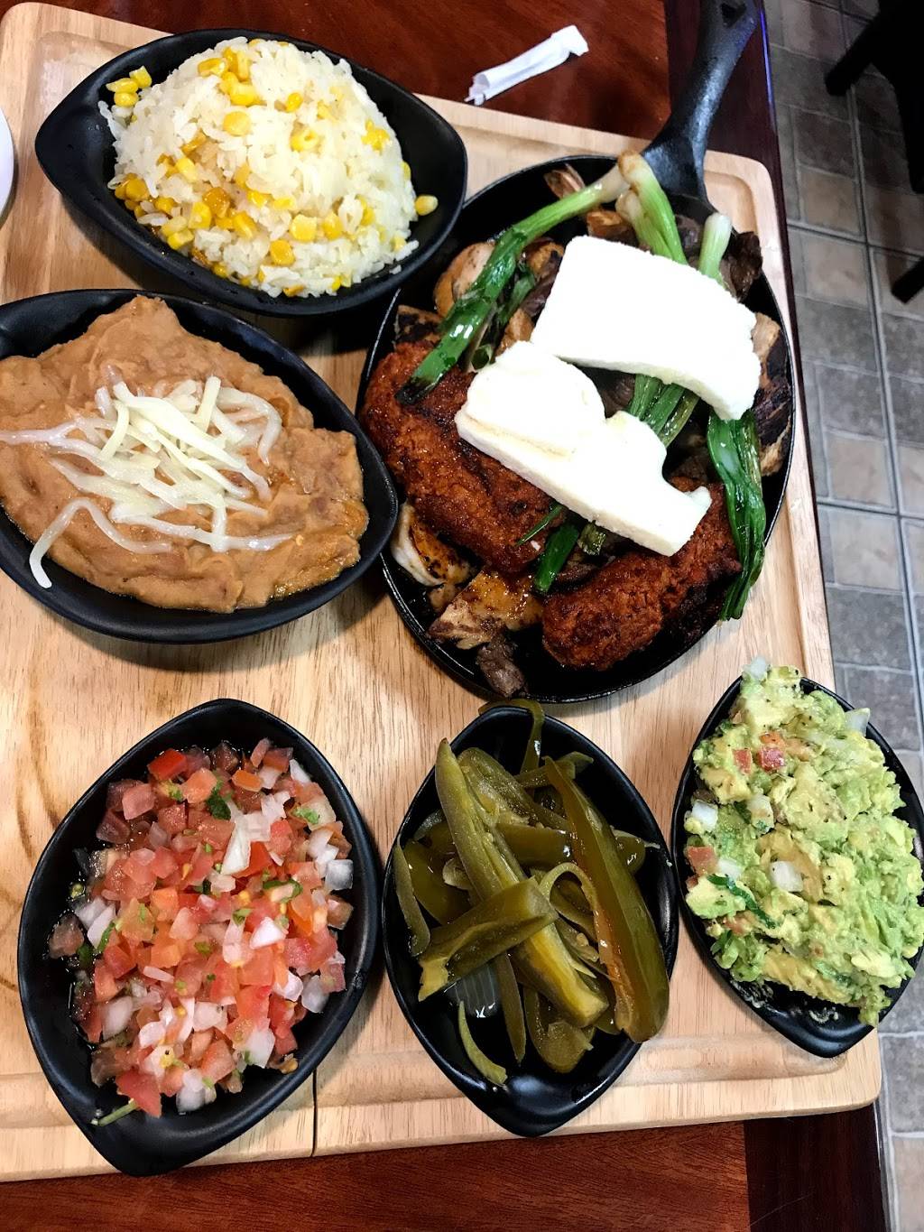 Ostioneria Colima | restaurant | 1100 N Hacienda Blvd, La Puente, CA 91744, USA | 6269186028 OR +1 626-918-6028