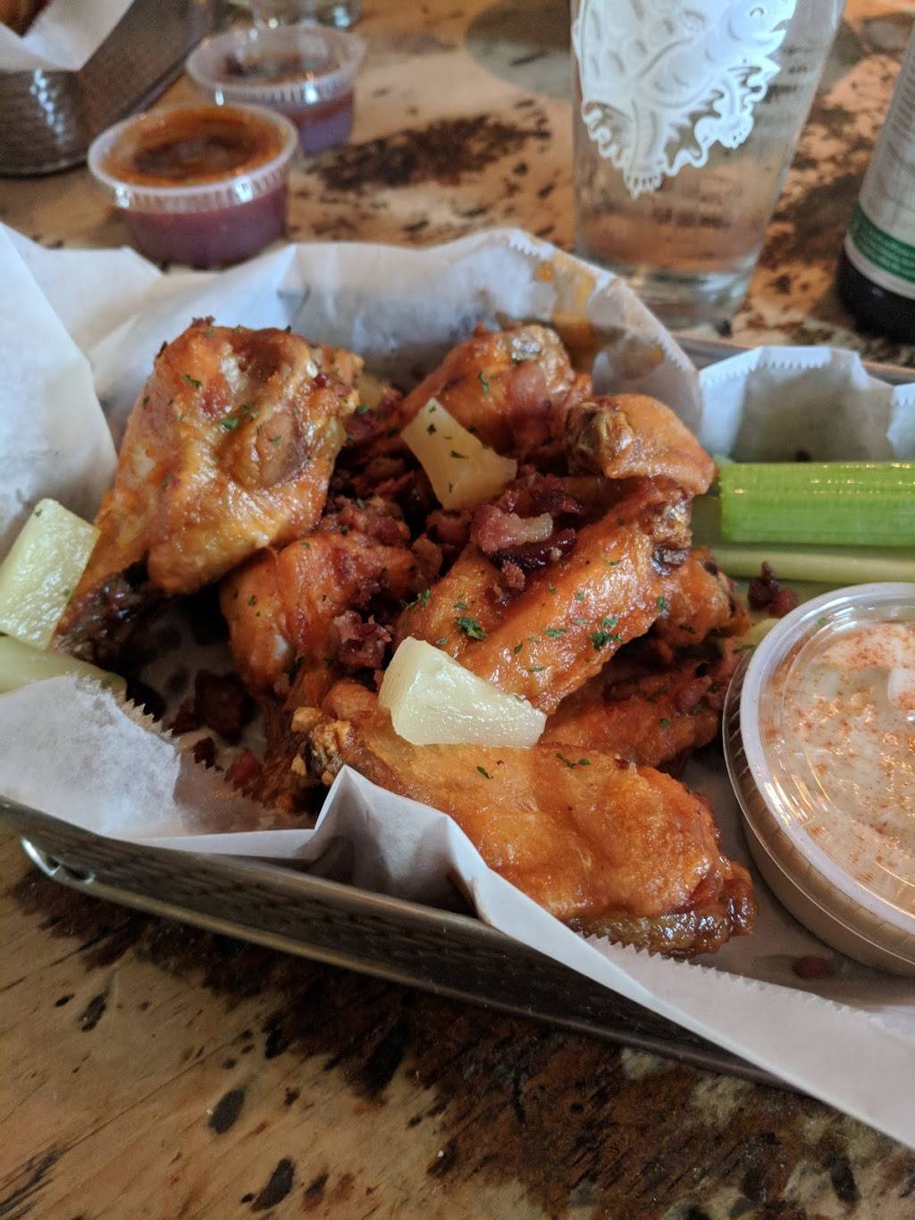 The Union Tap House | restaurant | 4801 Umbria St, Philadelphia, PA 19127, USA | 2154828980 OR +1 215-482-8980