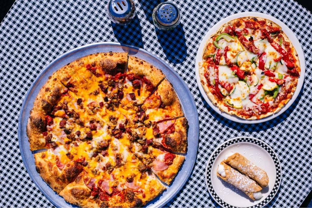 Magpies Gourmet Pizza | restaurant | 6342 N Oracle Rd, Tucson, AZ 85704, USA | 5202972712 OR +1 520-297-2712