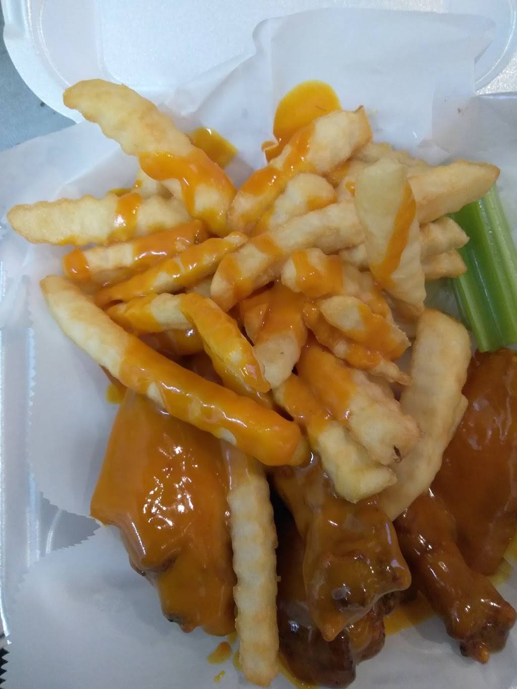 Magic Wings | restaurant | 10670 Biscayne Blvd, Jacksonville, FL 32218, USA | 9046194983 OR +1 904-619-4983