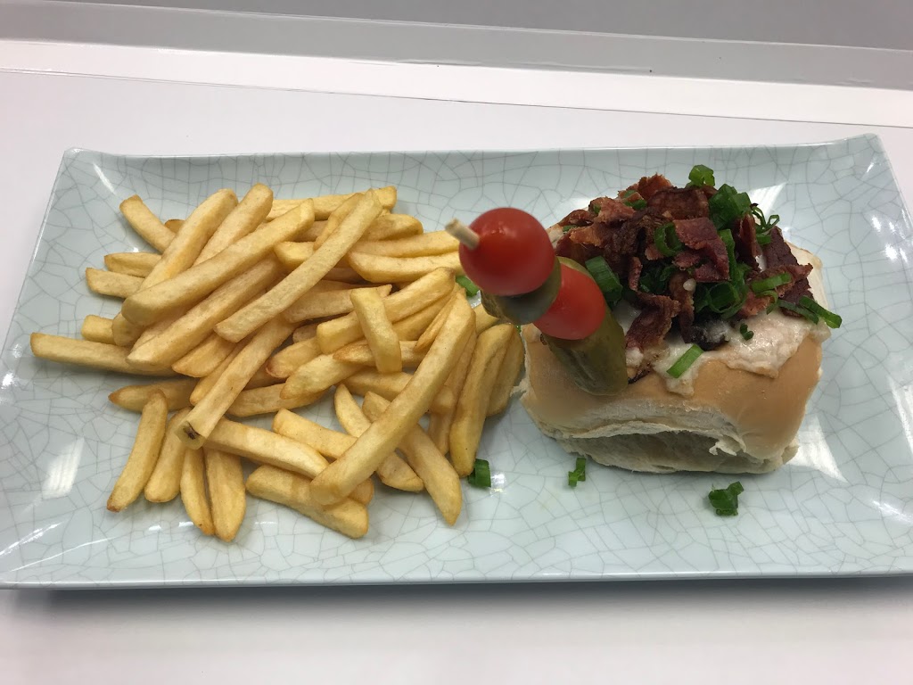 Plaza MAM Bakery | restaurant | 445 W 29th St, Hialeah, FL 33012, USA | 3059607368 OR +1 305-960-7368