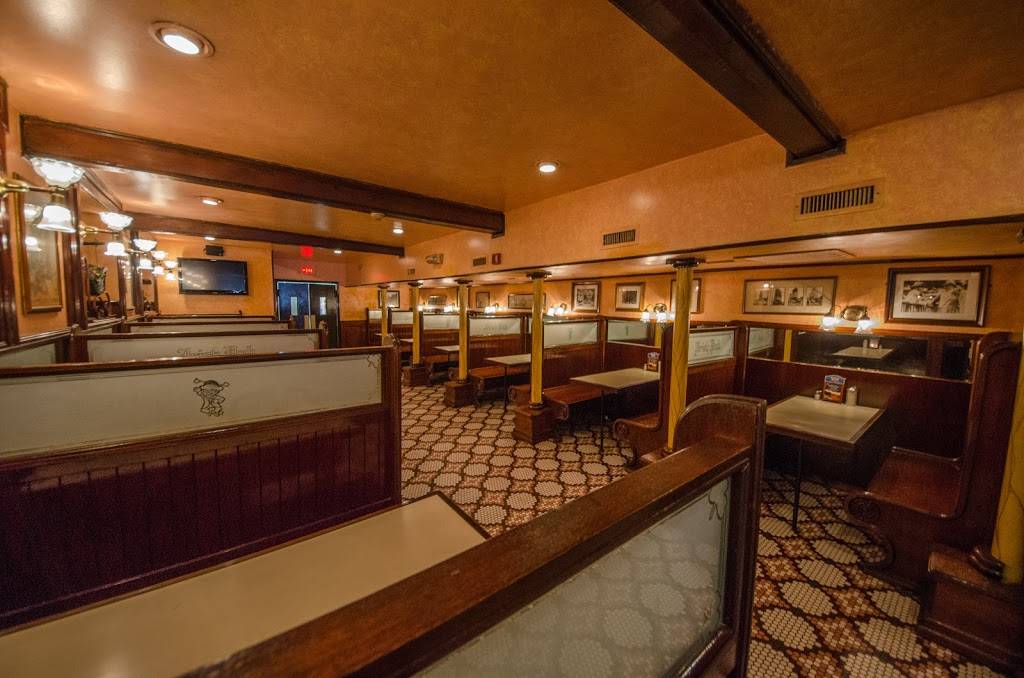 Irish Pub | restaurant | 2007 Walnut St, Philadelphia, PA 19103, USA | 2155685603 OR +1 215-568-5603