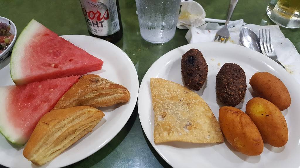 El Palacio | restaurant | 909 W Vine St, Kissimmee, FL 34741, USA | 4078705500 OR +1 407-870-5500