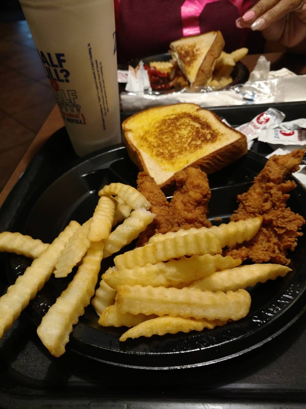 Zaxbys Chicken Fingers & Buffalo Wings | restaurant | 1107 N Ponce De Leon Blvd, St. Augustine, FL 32084, USA | 9048251545 OR +1 904-825-1545