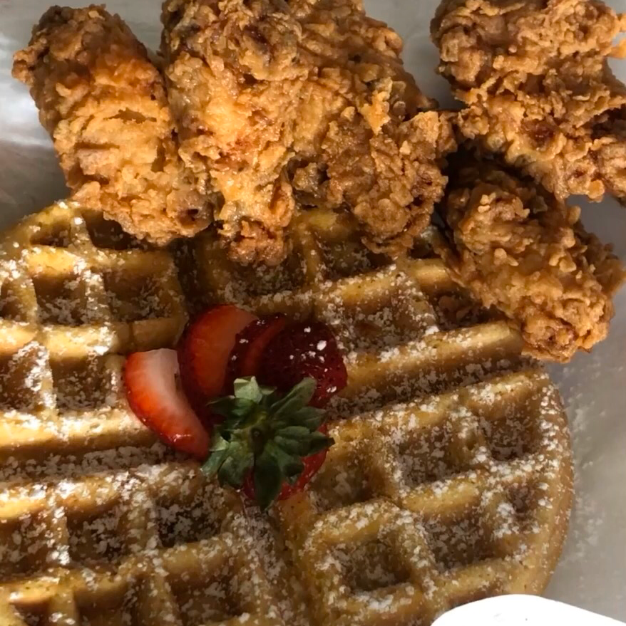 C&G Lunchbox LLC | restaurant | 56 Willow St, Waterbury, CT 06710, USA | 2035652397 OR +1 203-565-2397