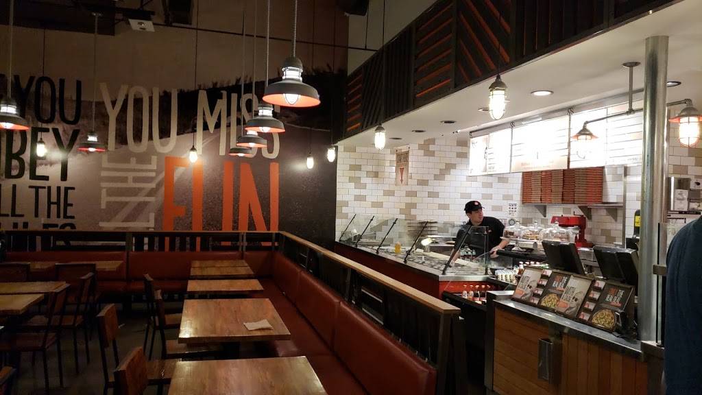 Blaze Pizza | meal takeaway | 6600 Topanga Canyon Blvd, Canoga Park, CA 91303, USA | 8184950992 OR +1 818-495-0992