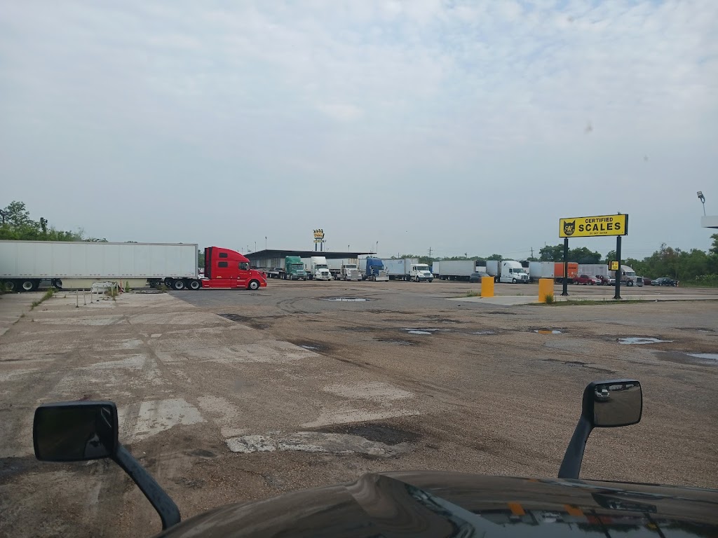 Palace Truck Stop & Casino | restaurant | 12170 Old Gentilly Rd, New Orleans, LA 70129, USA | 5042410409 OR +1 504-241-0409