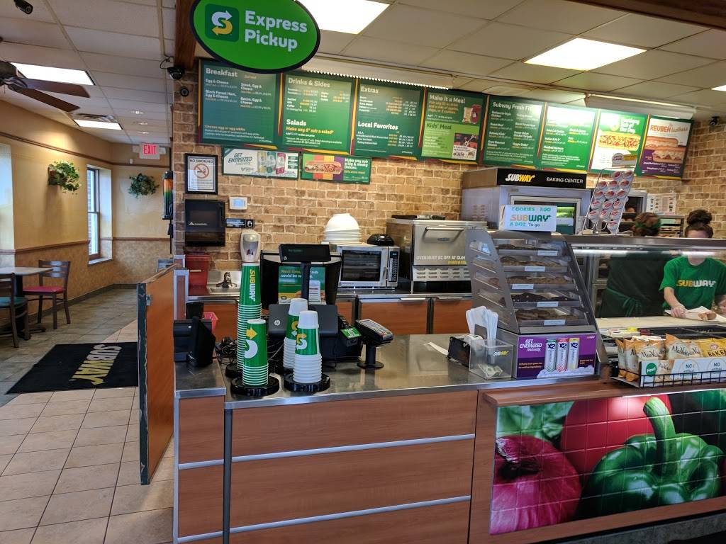 Subway | restaurant | 38505 Chestnut Ridge Rd, Elyria, OH 44035, USA | 4403651865 OR +1 440-365-1865