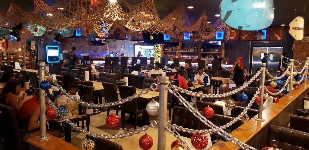 Crafty Crab | restaurant | 147 N Congress Ave, Boynton Beach, FL 33426, USA | 5618108518 OR +1 561-810-8518