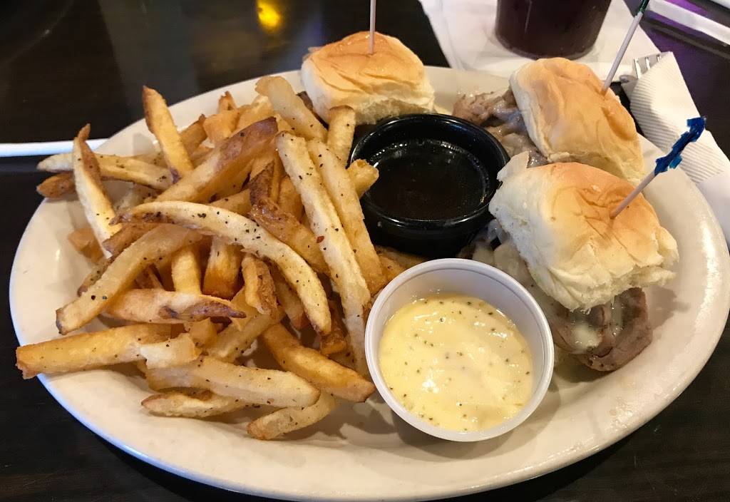 JJs Grill | restaurant | 4500 W Walnut St, Rogers, AR 72756, USA | 4793724460 OR +1 479-372-4460