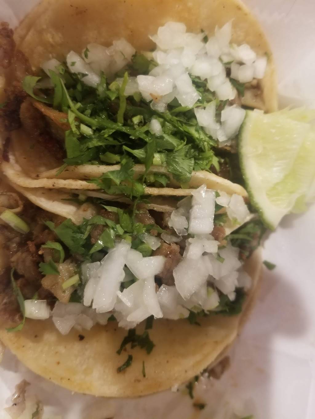 La Hacienda Plaza Associates | restaurant | 334 E Lake St, Minneapolis, MN 55408, USA | 6128240408 OR +1 612-824-0408