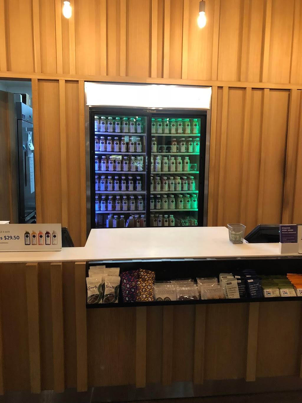 Pressed Juicery | restaurant | 430 N Bedford Dr, Beverly Hills, CA 90210, USA | 3102478488 OR +1 310-247-8488