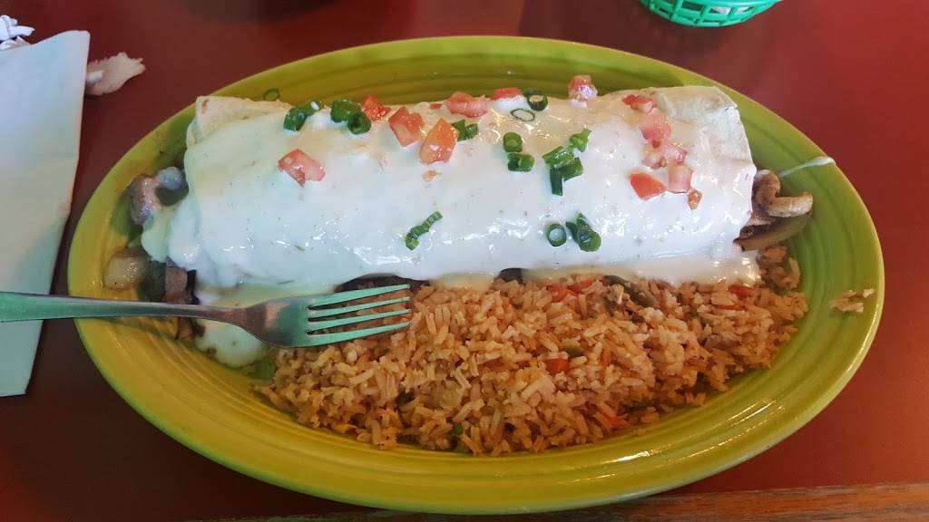 Los Maguelles | restaurant | 222 S Main St, Fortville, IN 46040, USA | 3177474936 OR +1 317-747-4936