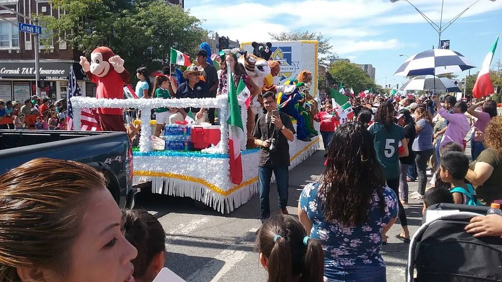 Falcos Pizza | restaurant | 5651 W Cermak Rd, Cicero, IL 60804, USA | 7086522027 OR +1 708-652-2027