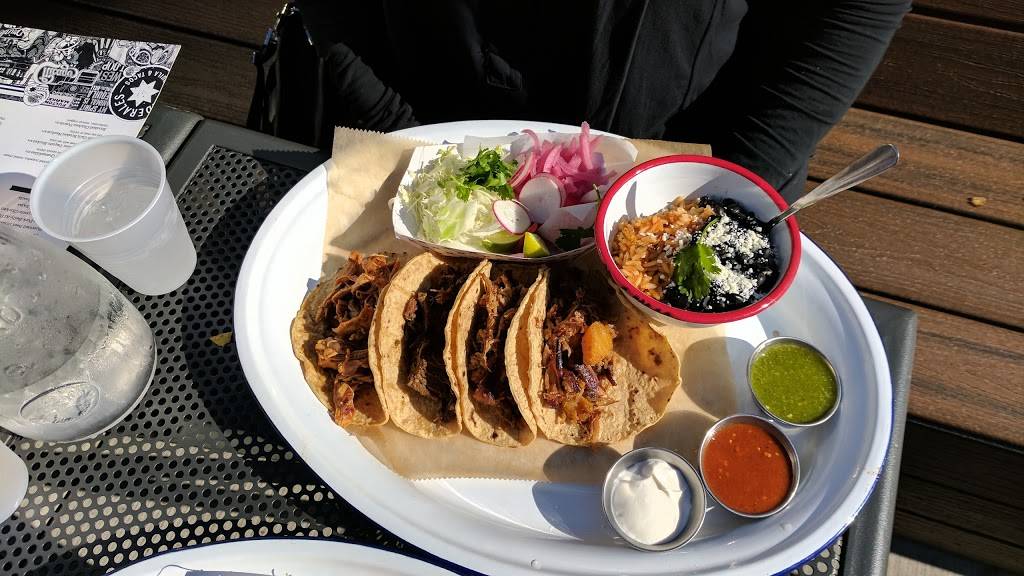 Federales | restaurant | 2222, 180 N Morgan St, Chicago, IL 60607, USA | 7738319696 OR +1 773-831-9696