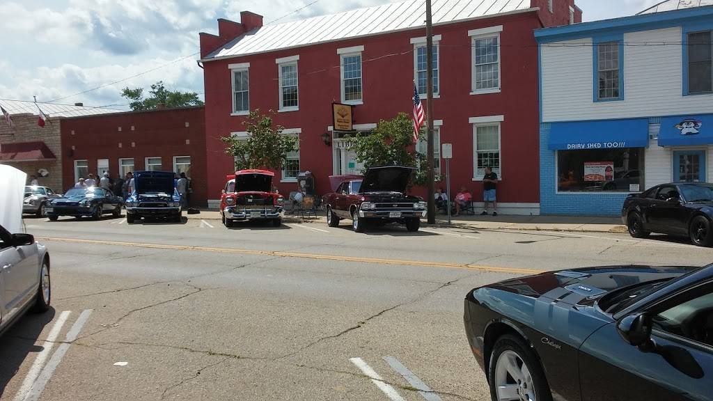 Giovannis Pizza | restaurant | 7 N Main St, Kingston, OH 45644, USA | 7406422244 OR +1 740-642-2244