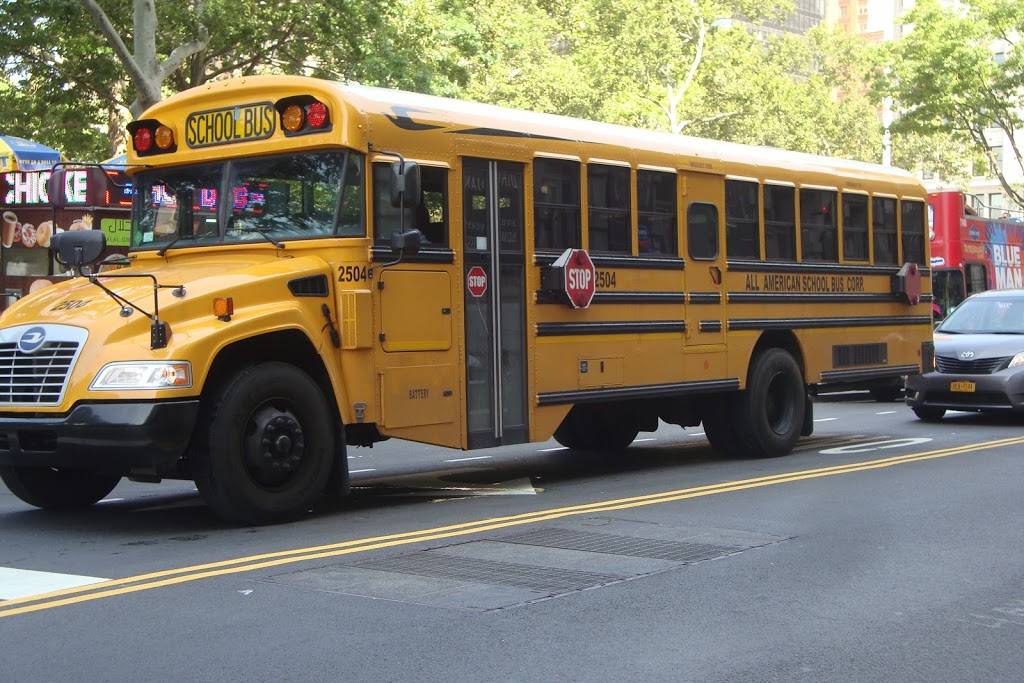 Flavors Cafe | restaurant | 27 Whitehall St, New York, NY 10004, USA | 2122696100 OR +1 212-269-6100