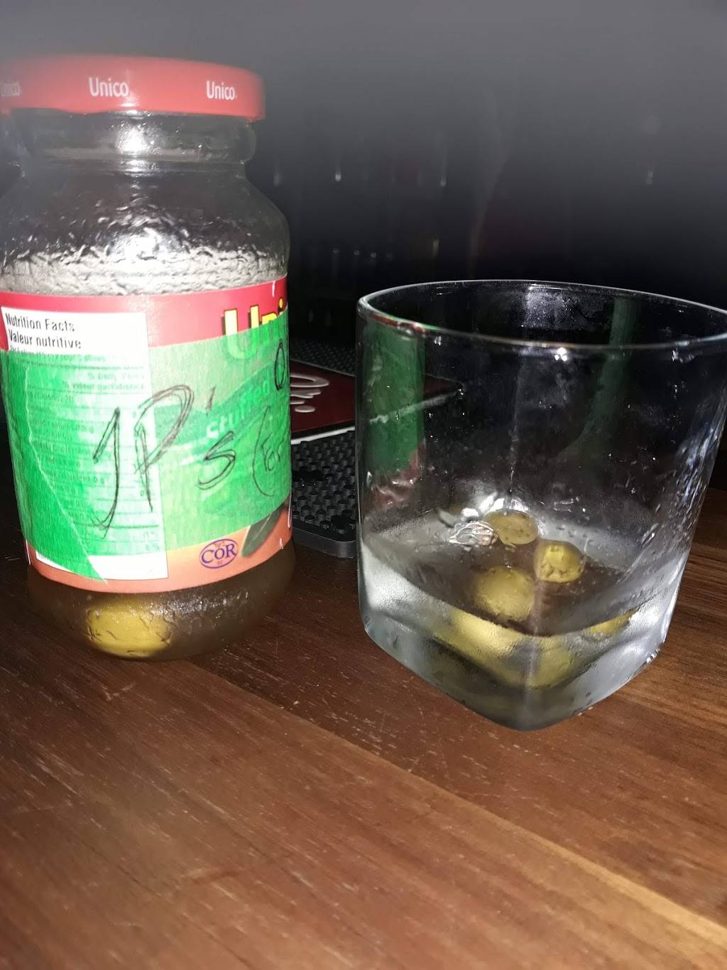 Colins Dugout | restaurant | 352 Royal York Road, Etobicoke, ON M8Y 2R2, Canada | 4162596910 OR +1 416-259-6910