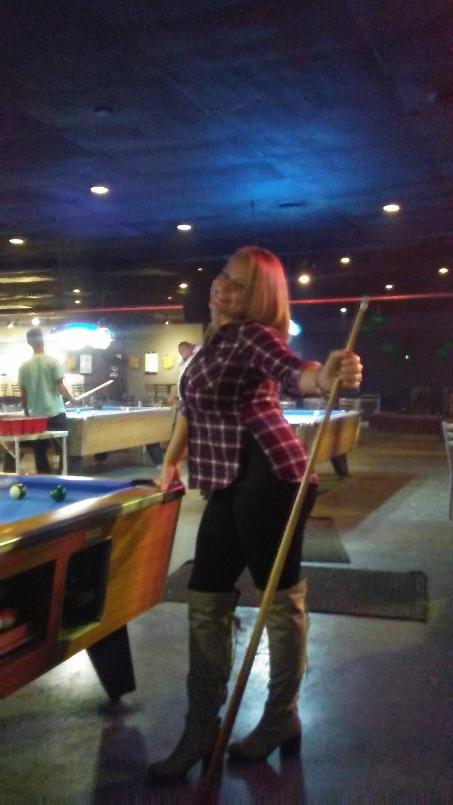 Legends Bar & Grill | restaurant | 3424 Lebanon Pike, Hermitage, TN 37076, USA | 6158820100 OR +1 615-882-0100