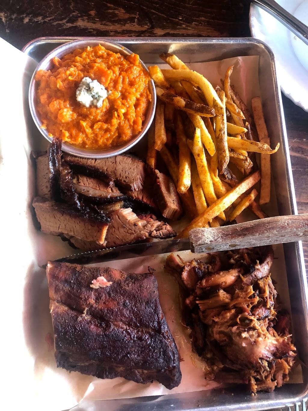 Old Crow Smokehouse | night club | 21022 Pacific Coast Hwy, Huntington Beach, CA 92648, USA | 7145360381 OR +1 714-536-0381