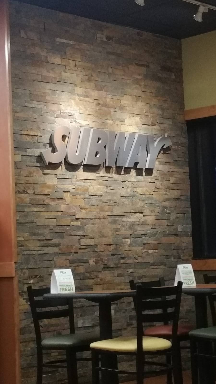 Subway Restaurants | restaurant | 5004 Indianapolis Blvd, East Chicago, IN 46312, USA | 2193781515 OR +1 219-378-1515